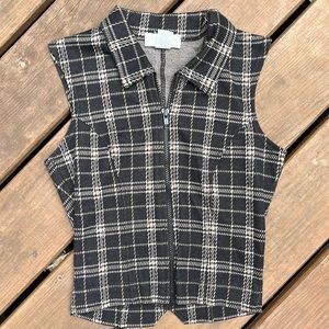 vintage zip up sweater vest